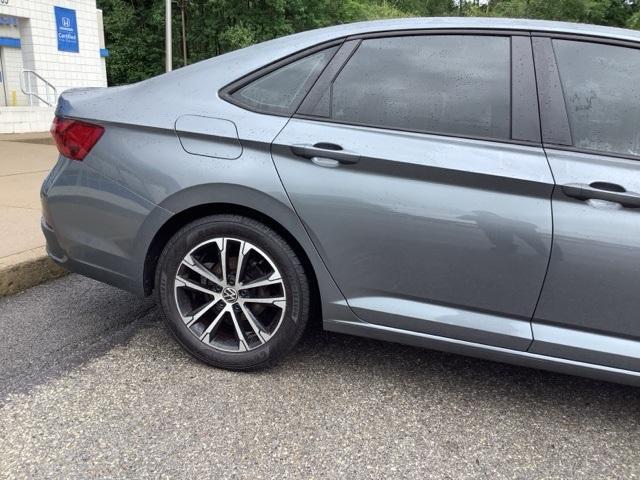 used 2022 Volkswagen Jetta car, priced at $19,500