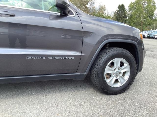 used 2017 Jeep Grand Cherokee car, priced at $18,500