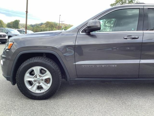 used 2017 Jeep Grand Cherokee car, priced at $18,500