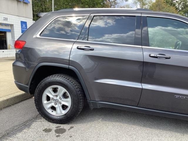 used 2017 Jeep Grand Cherokee car, priced at $18,500