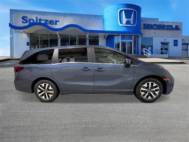new 2026 Honda Odyssey car, priced at $43,290