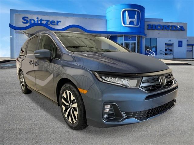new 2026 Honda Odyssey car, priced at $43,290