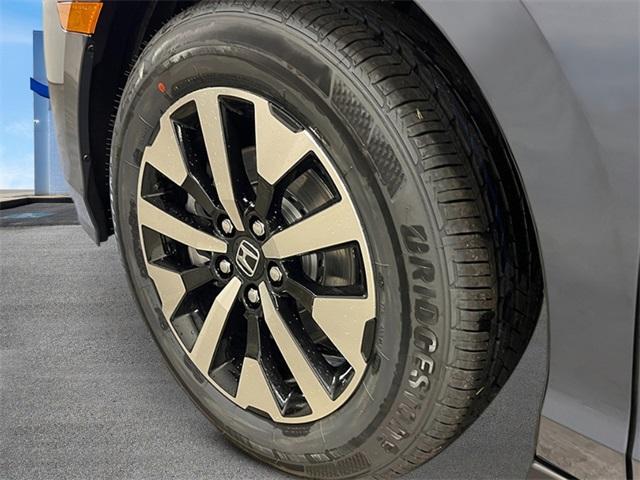 new 2026 Honda Odyssey car, priced at $43,290