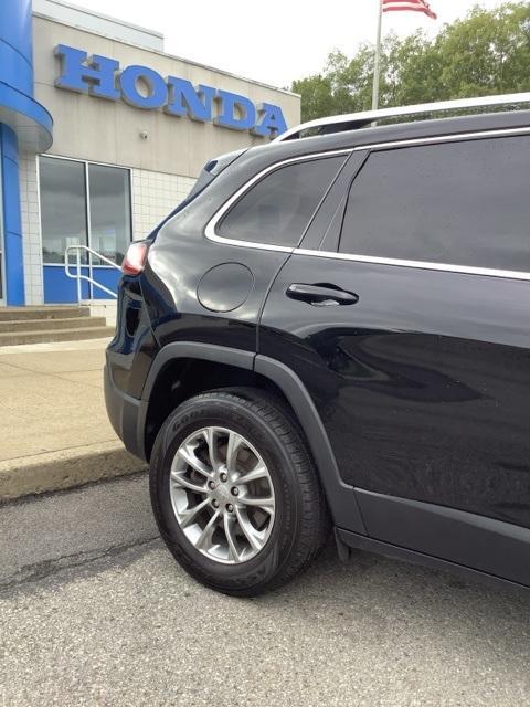 used 2019 Jeep Cherokee car, priced at $15,499