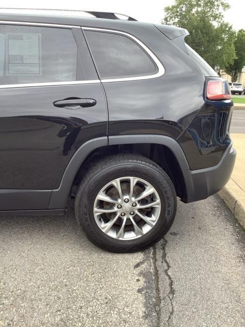 used 2019 Jeep Cherokee car, priced at $15,499