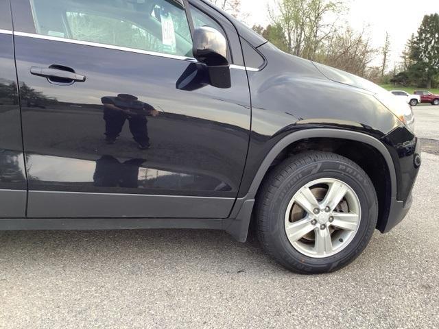 used 2019 Chevrolet Trax car, priced at $13,800