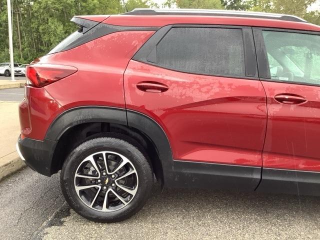 used 2025 Chevrolet TrailBlazer car, priced at $25,300