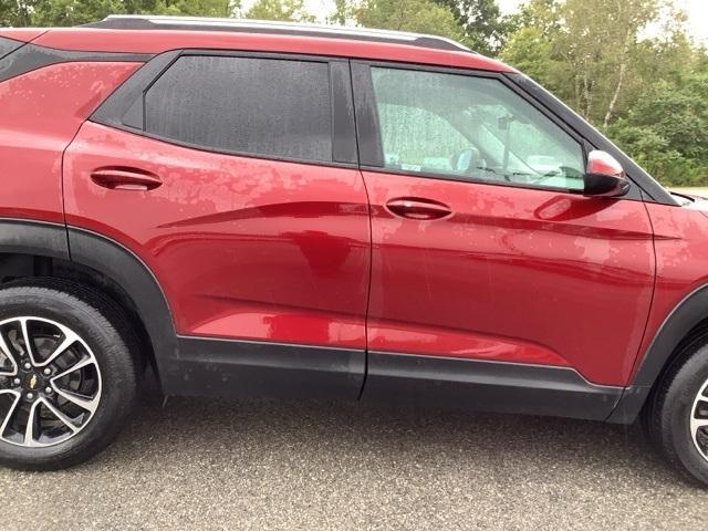 used 2025 Chevrolet TrailBlazer car, priced at $25,300