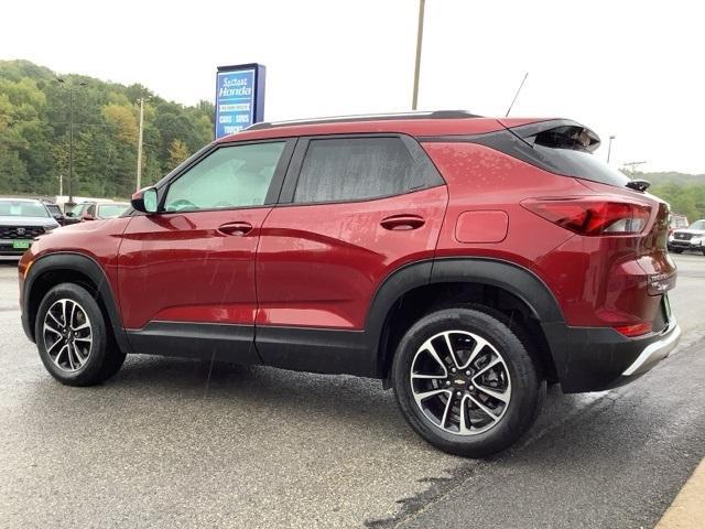 used 2025 Chevrolet TrailBlazer car, priced at $25,300