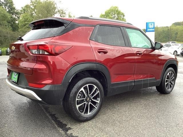 used 2025 Chevrolet TrailBlazer car, priced at $25,300