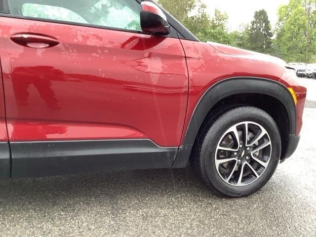 used 2025 Chevrolet TrailBlazer car, priced at $25,300