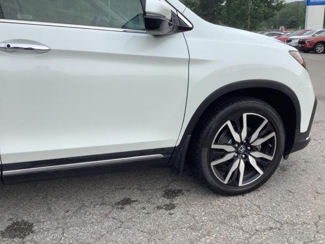 used 2021 Honda Pilot car, priced at $32,000