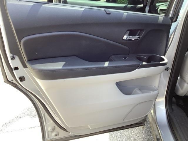 used 2020 Honda Pilot car, priced at $27,000