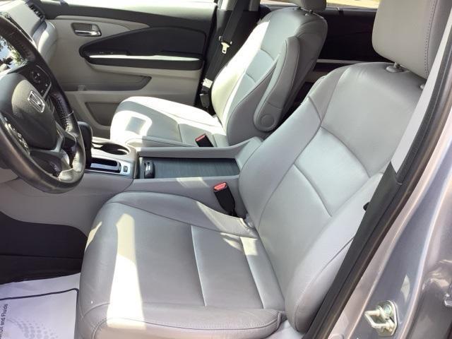 used 2020 Honda Pilot car, priced at $27,000