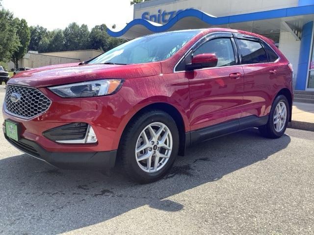 used 2024 Ford Edge car, priced at $30,400