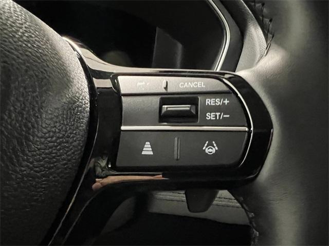 new 2025 Honda Pilot car, priced at $45,095