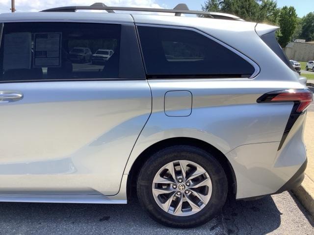 used 2021 Toyota Sienna car, priced at $36,500