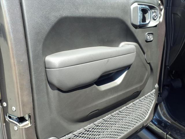 new 2025 Jeep Gladiator car, priced at $45,540