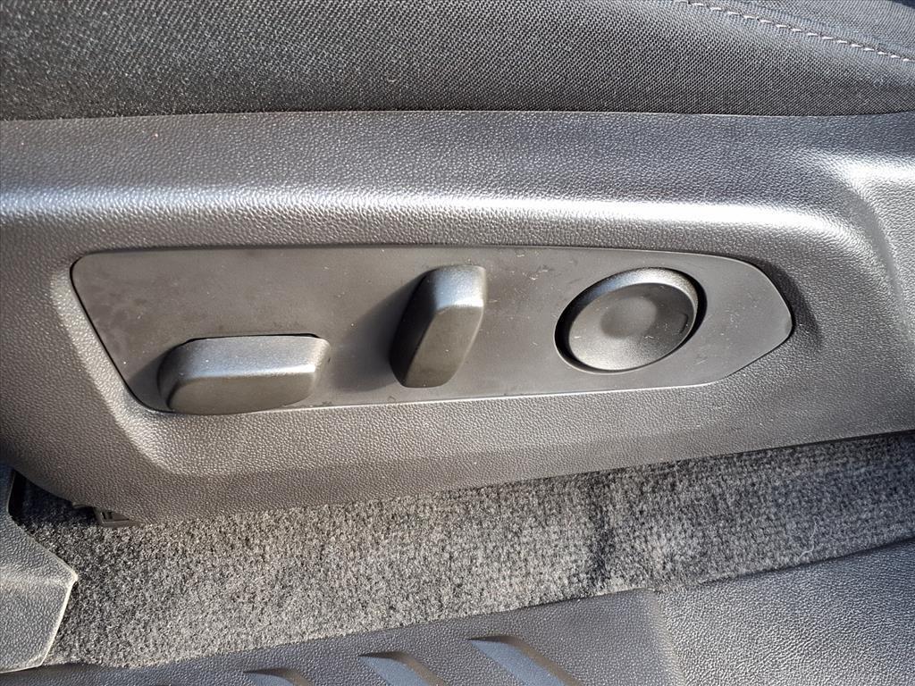 used 2025 Chevrolet Colorado car, priced at $31,598