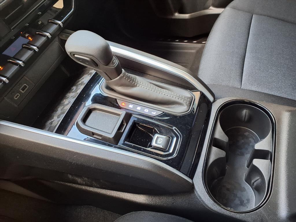 used 2025 Chevrolet Colorado car, priced at $31,598