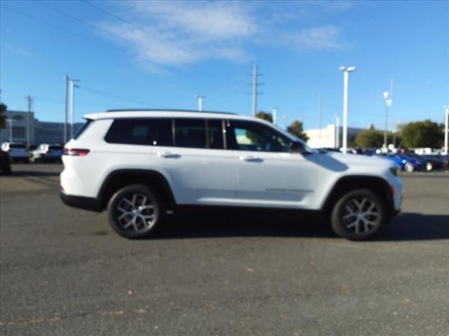 new 2025 Jeep Grand Cherokee L car, priced at $48,700