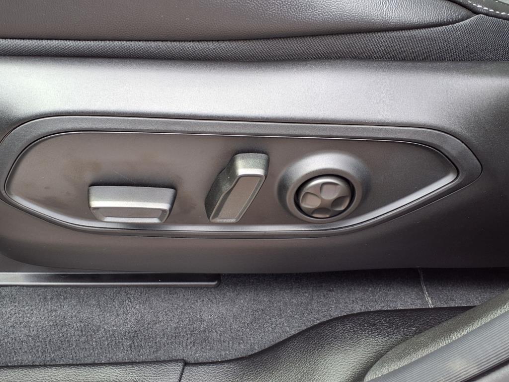 new 2025 Jeep Grand Cherokee car, priced at $39,769