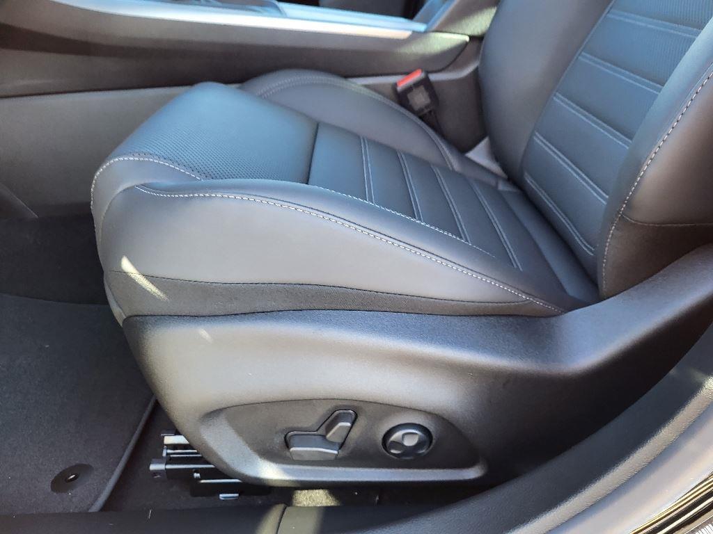 new 2024 Alfa Romeo Tonale car, priced at $39,635