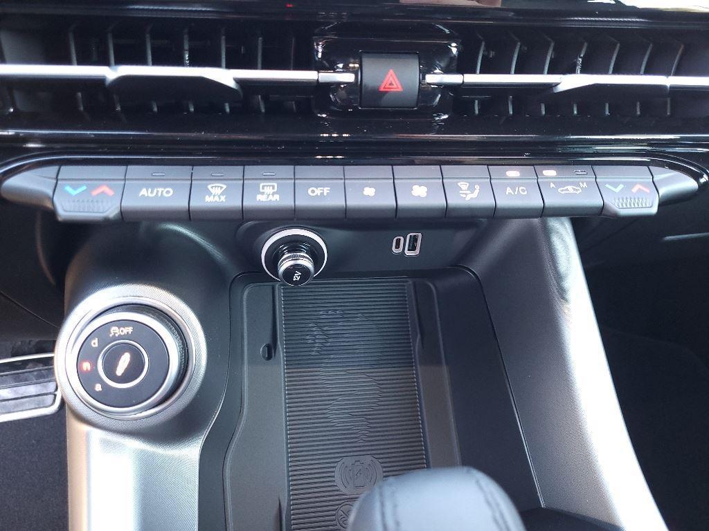 new 2024 Alfa Romeo Tonale car, priced at $39,635