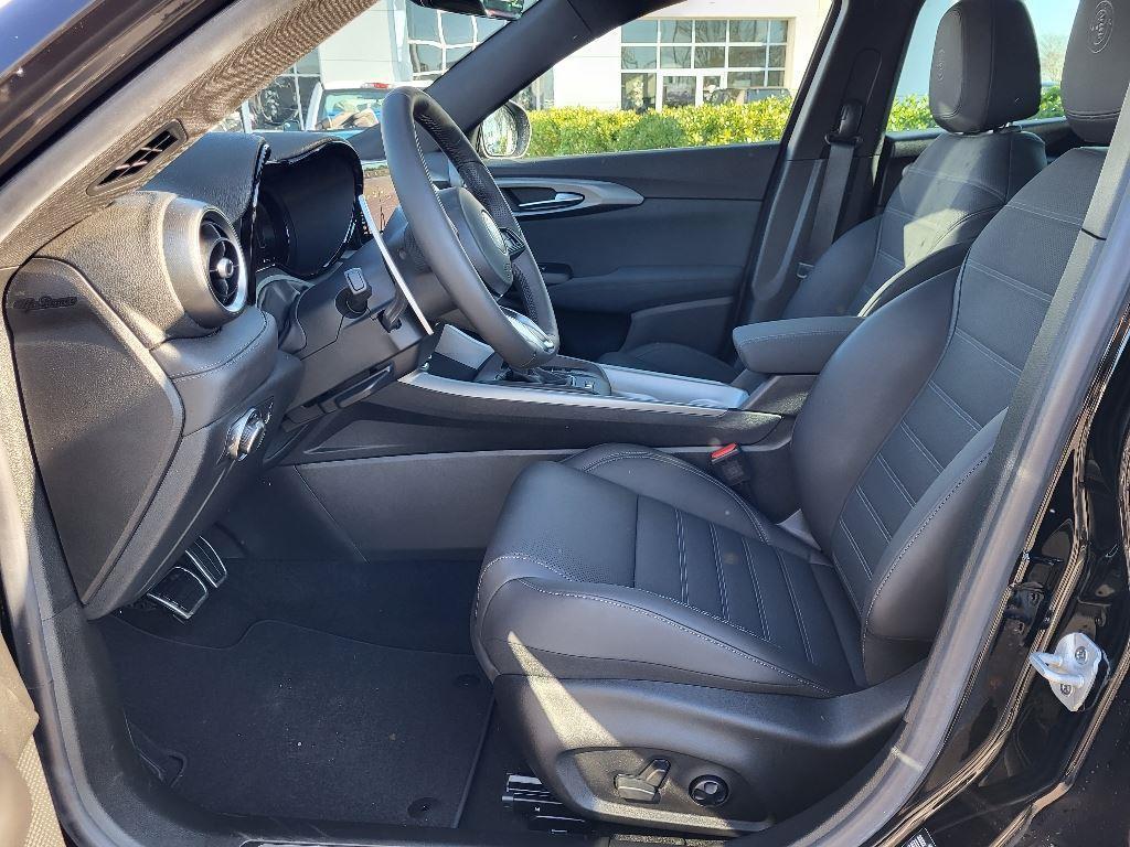 new 2024 Alfa Romeo Tonale car, priced at $39,635