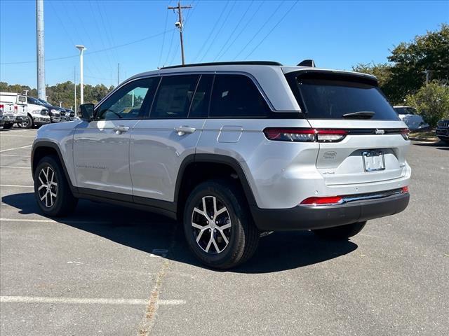 new 2025 Jeep Grand Cherokee car, priced at $47,295