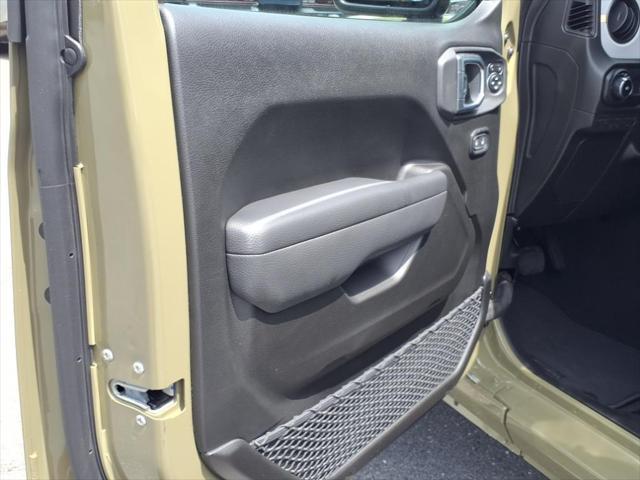 new 2025 Jeep Wrangler car, priced at $53,965