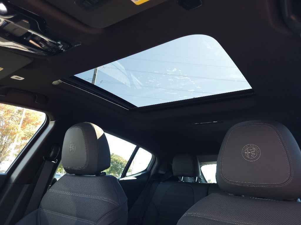 new 2024 Alfa Romeo Tonale car, priced at $41,790