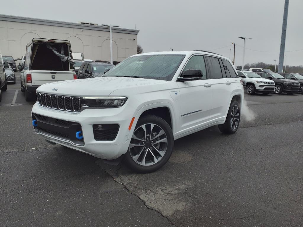 new 2024 Jeep Grand Cherokee 4xe car, priced at $73,175