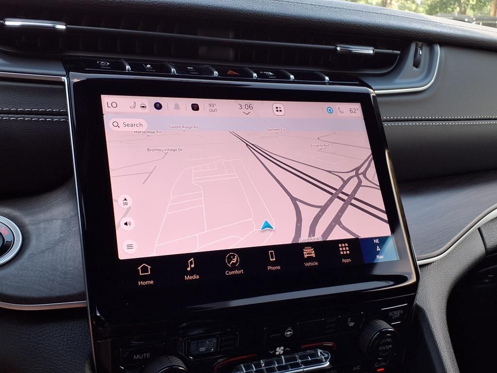 new 2025 Jeep Grand Cherokee L car, priced at $47,237