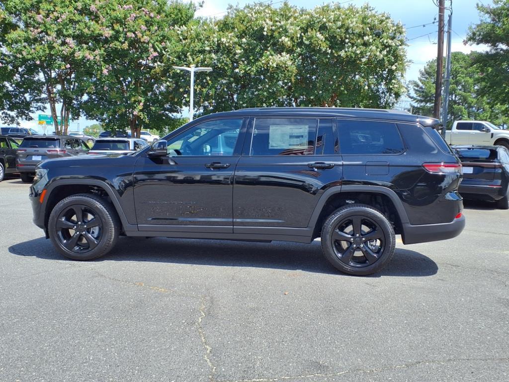 new 2025 Jeep Grand Cherokee L car, priced at $50,585