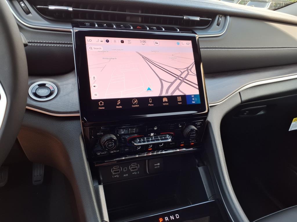 new 2025 Jeep Grand Cherokee L car, priced at $50,585