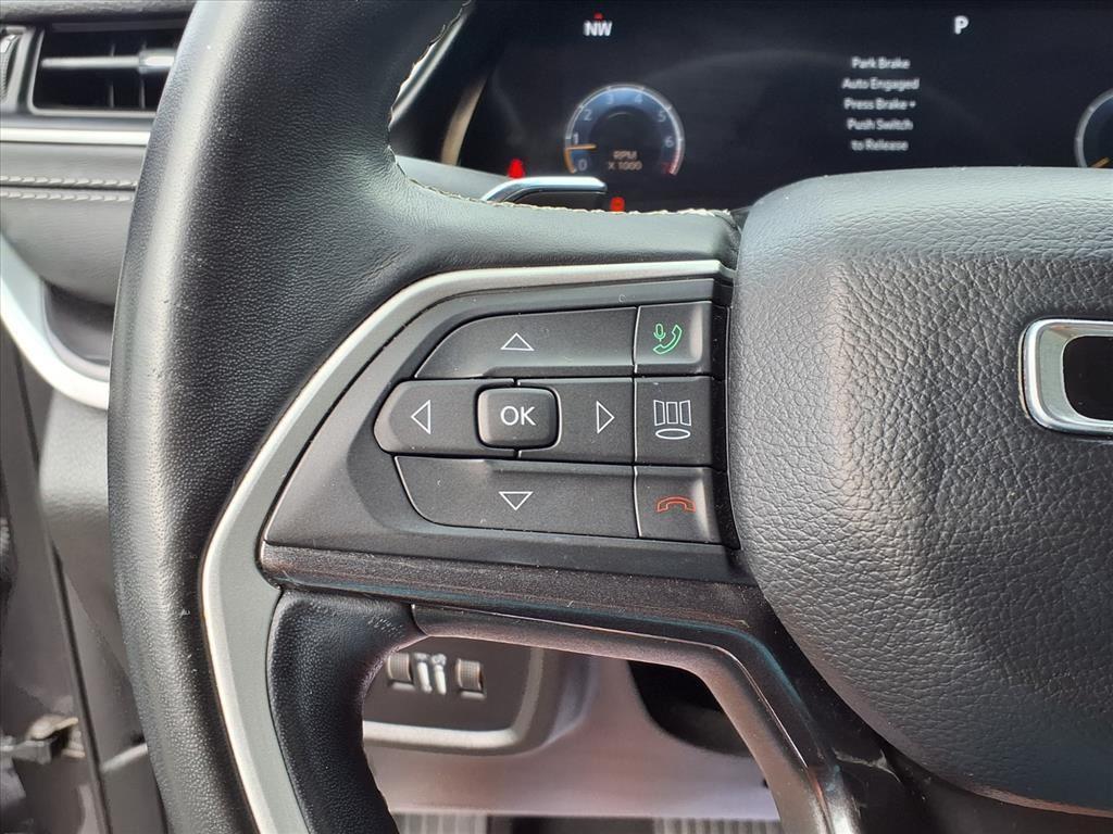 used 2022 Jeep Grand Cherokee L car, priced at $25,887