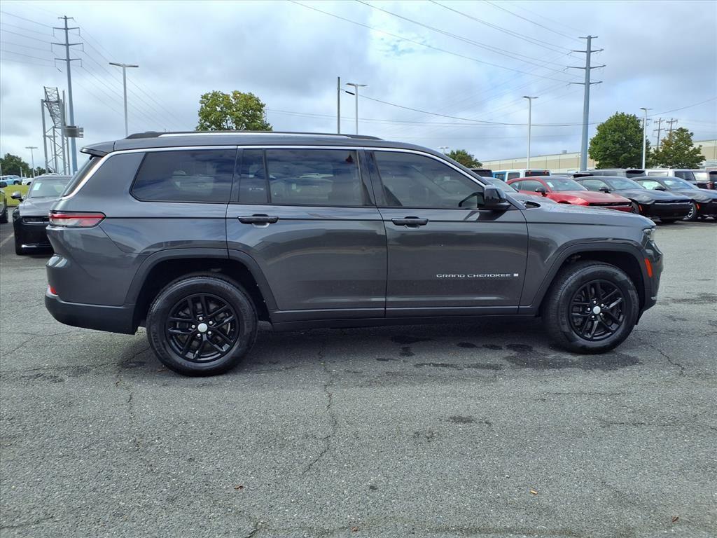 used 2022 Jeep Grand Cherokee L car, priced at $25,887
