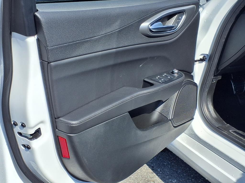 new 2025 Alfa Romeo Giulia car, priced at $43,990