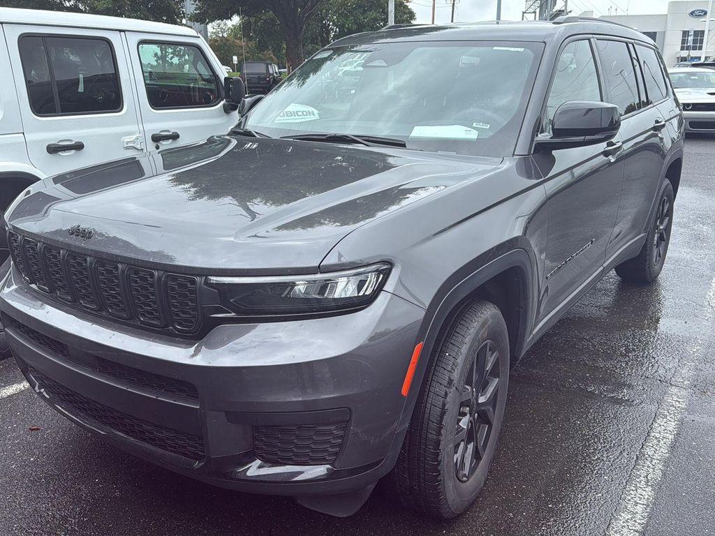 used 2024 Jeep Grand Cherokee L car, priced at $34,388