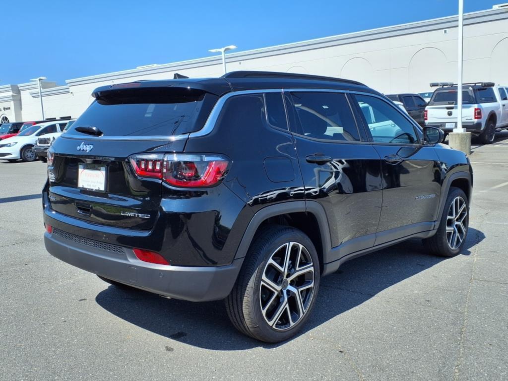 new 2025 Jeep Compass car, priced at $33,585