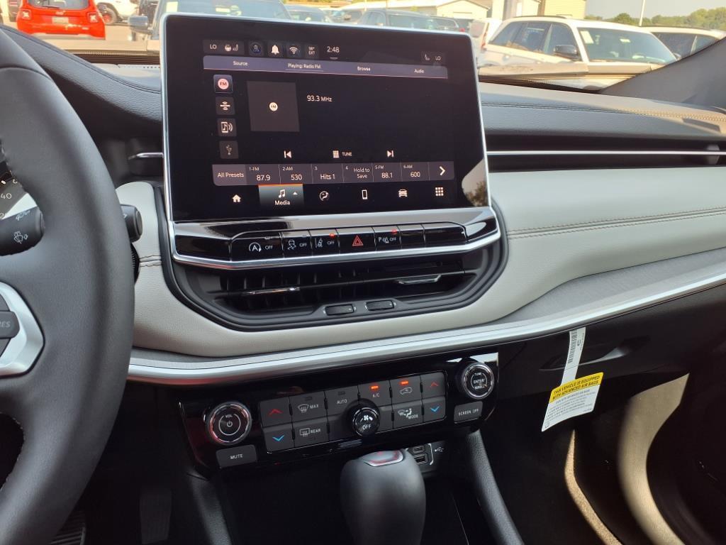 new 2025 Jeep Compass car, priced at $33,585
