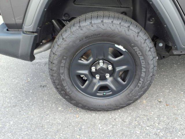 new 2025 Jeep Wrangler car, priced at $44,061
