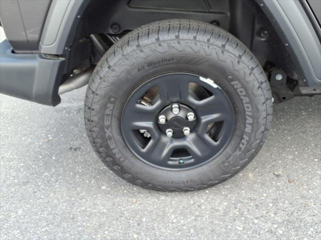 new 2025 Jeep Wrangler car, priced at $44,049