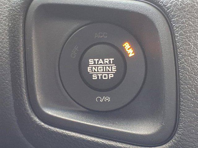 new 2025 Jeep Wrangler car, priced at $44,061