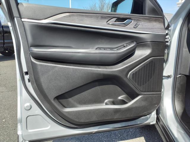 new 2024 Jeep Grand Cherokee car, priced at $58,460