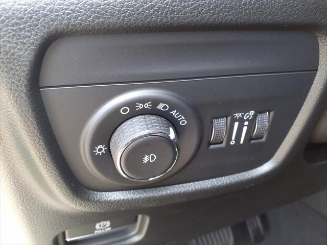 new 2024 Jeep Grand Cherokee car, priced at $58,460