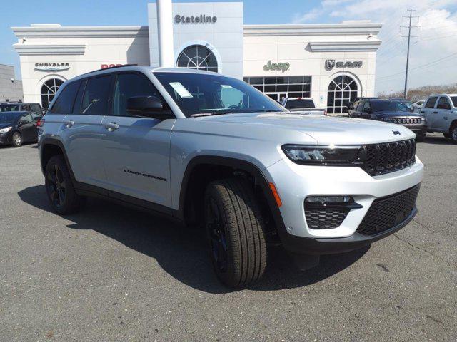 new 2024 Jeep Grand Cherokee car, priced at $54,573