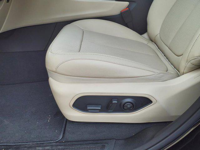 new 2025 Jeep Grand Cherokee car, priced at $50,646