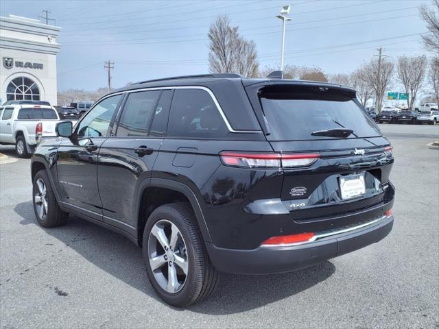 new 2025 Jeep Grand Cherokee car, priced at $50,832